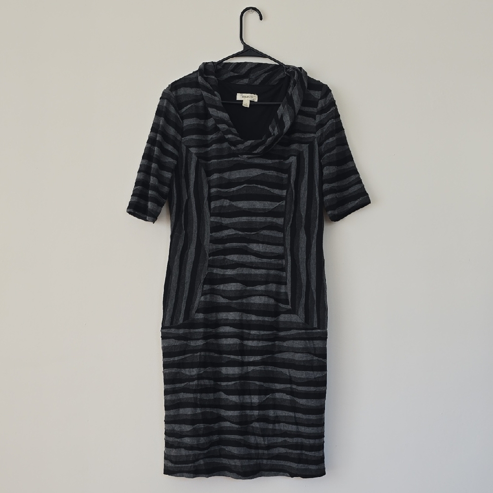 Dressbarn Cowl Neck Black and Grey Short Sleeves Striped Dress Size 12